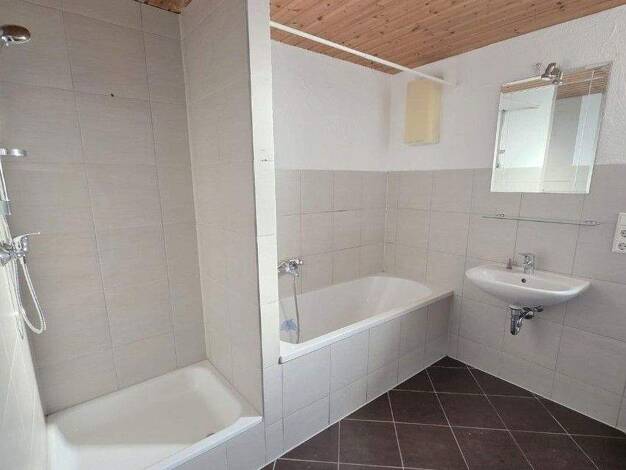 Wohnung zur Miete 750 € 2 Zimmer 67,7 m² 1. Geschoss Hohenstaufenstr. 56 Nordstadt Pforzheim 75177