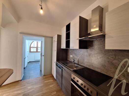 Wohnung zur Miete 952 € 2 Zimmer 48,6 m² 1. Geschoss Schwaz 6130