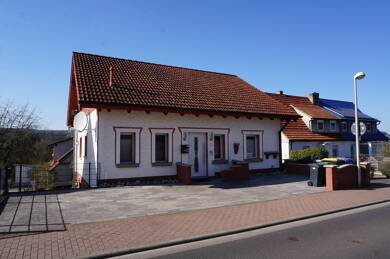 Einfamilienhaus zum Kauf 349.000 € 6 Zimmer 146 m² 357,5 m² Grundstück frei ab 01.09.2025 Melsungen Melsungen 34212