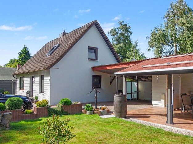 Einfamilienhaus zum Kauf 189.000 € 4 Zimmer 83 m² 703 m² Grundstück Barlt 25719