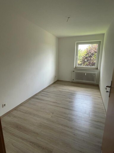 Wohnung zur Miete 569 € 2 Zimmer 62,5 m² 2. Geschoss Im Schlenk 117 Wanheimerort Duisburg 47055