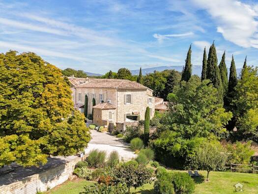 Einfamilienhaus zum Kauf 1.895.000 € 454 m² 4.226 m² Grundstück GRIGNAN 26230