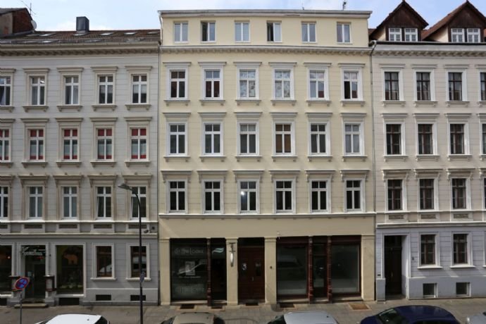 Mehrfamilienhaus zum Kauf 700.000 € 20 Zimmer 561,8 m²<br/>Wohnfläche 287 m²<br/>Grundstück Dr.-Friedrichs-Straße 5 Innenstadt Görlitz 02826