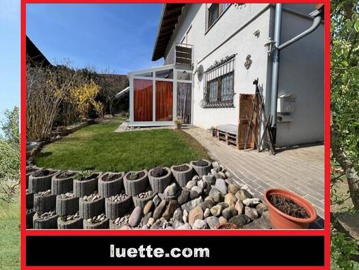 Haus zum Kauf 455.000 € 8 Zimmer 200 m² 790 m² Grundstück Oberlauchringen Lauchringen 79787