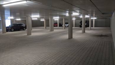 Tiefgaragenstellplatz zur Miete provisionsfrei 95,20 € Kaßbergstraße 14-16 Kaßberg Chemnitz 09112