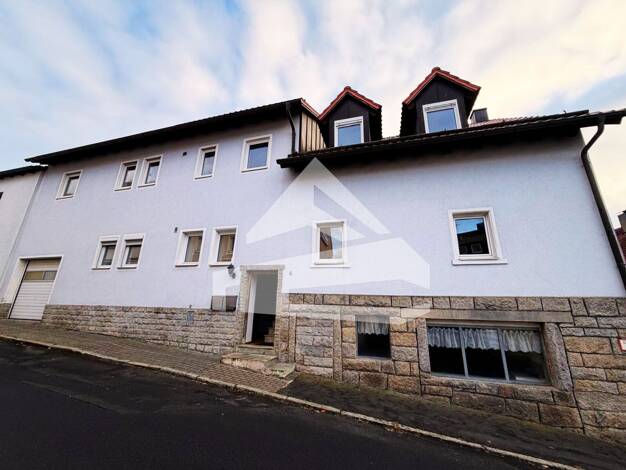 Mehrfamilienhaus zum Kauf 180.000 € 10 Zimmer 257 m² 319 m² Grundstück Plößberg 95703