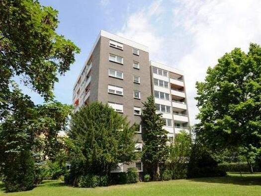 Studio zur Miete 341 € 1 Zimmer 32,1 m² 6. Geschoss frei ab 16.03.2026 Rennesstr. 24 Sieglitzhof Erlangen 91054