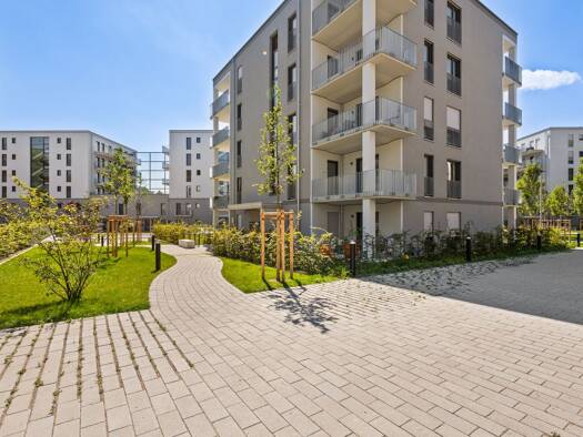 Studio zur Miete 805 € 1 Zimmer 41,7 m² 5. Geschoss Ladehofstraße 9 Innenstadt Augsburg 86150
