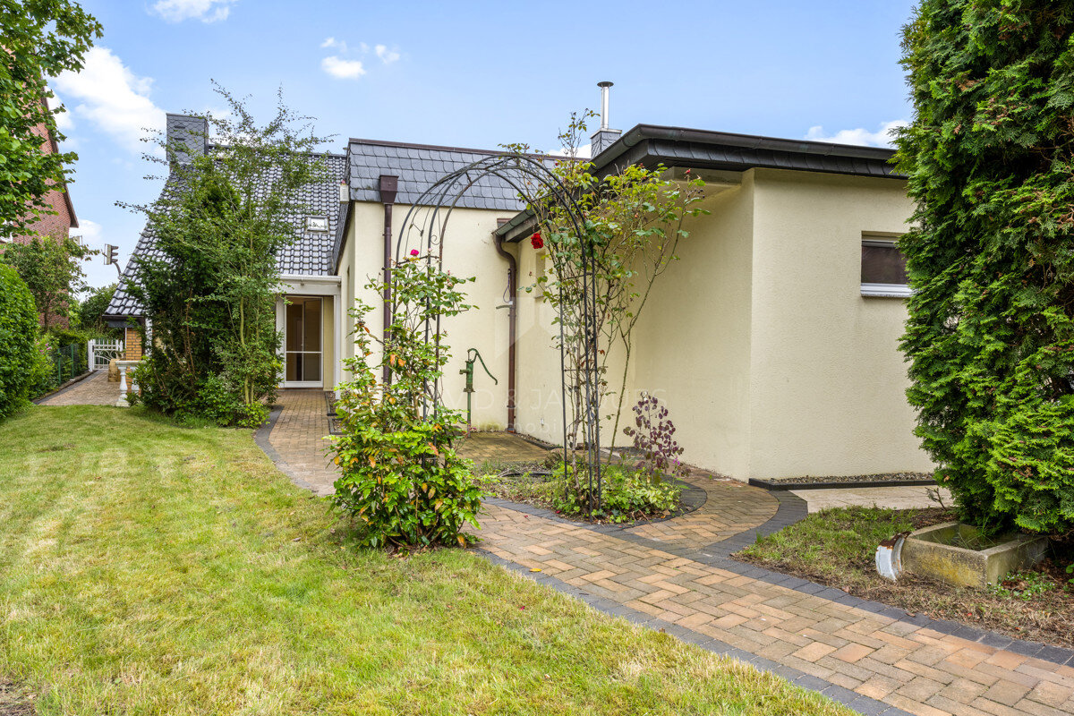 Einfamilienhaus zum Kauf 519.000 € 8 Zimmer 274,1 m²<br/>Wohnfläche 875 m²<br/>Grundstück Winsen - Kernstadt Winsen (Luhe) 21423