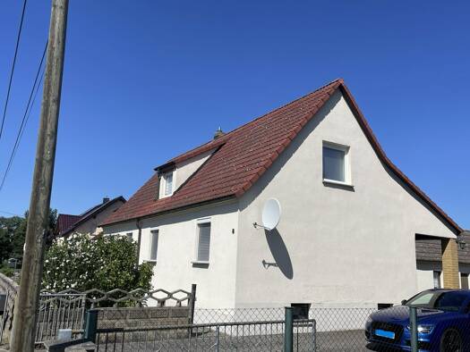 Einfamilienhaus zum Kauf 146.000 € 8 Zimmer 150 m² 1.948 m² Grundstück frei ab sofort Schraden 04928
