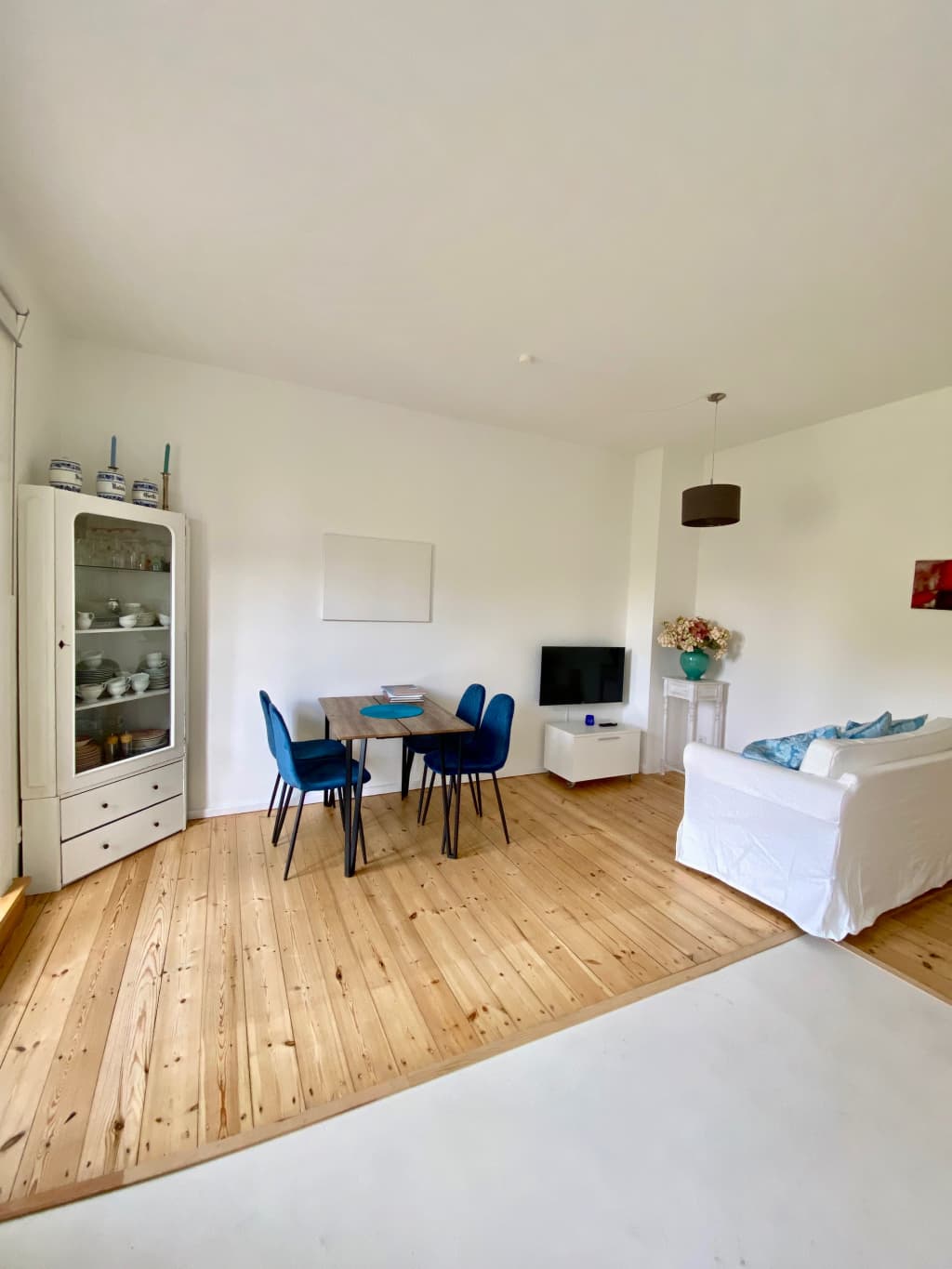 Wohnung zur Miete Wohnen auf Zeit 2.250 € 3 Zimmer 65 m²<br/>Wohnfläche 16.04.2025<br/>Verfügbarkeit Grazer Platz Schöneberg Berlin 12157