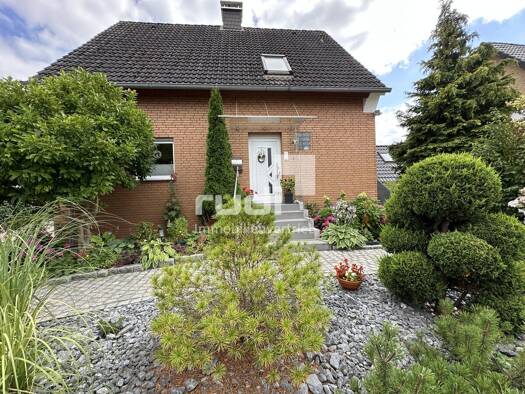 Einfamilienhaus zum Kauf 290.000 € 180 m² 1.365 m² Grundstück Brackwede Senne 33647