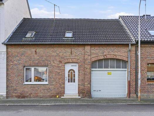 Reihenmittelhaus zum Kauf 205.000 € 4 Zimmer 111 m² 448 m² Grundstück Esch Elsdorf 50189