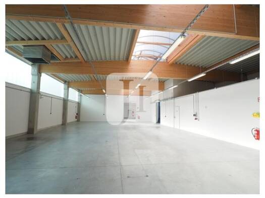 Lagerhalle zur Miete 531 m² Lagerfläche St. Jürgen Lübeck 23560