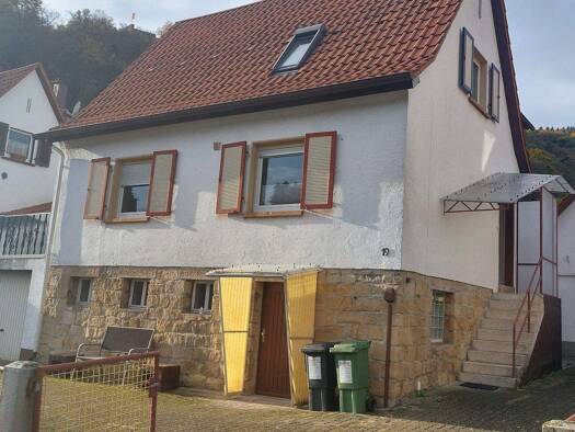 Einfamilienhaus zum Kauf 243.000 € 5 Zimmer 130 m² 607 m² Grundstück frei ab sofort Klingenmünster 76889