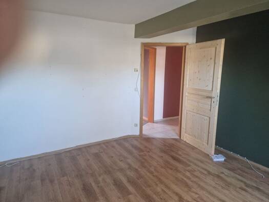 WG-Zimmer zur Miete 220 € 2,5 Zimmer 48 m² Geschoss 2/2 frei ab sofort Oberkotzau 95145