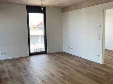 Wohnung zur Miete - Erstbezug 1.114 € 3 Zimmer 69,3 m² 2. Geschoss frei ab 01.08.2025 Johannes-Hoffmann-Straße 7 Bamberg Bamberg 96052