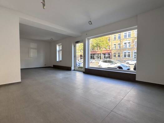Laden zum Kauf 1.832 € 2 Zimmer 38 m² Verkaufsfläche Ilversgehofen Erfurt 99086