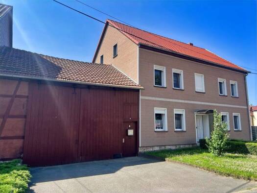 Mehrfamilienhaus zum Kauf 249.000 € 8 Zimmer 238 m² 890 m² Grundstück frei ab sofort Urleben 99955