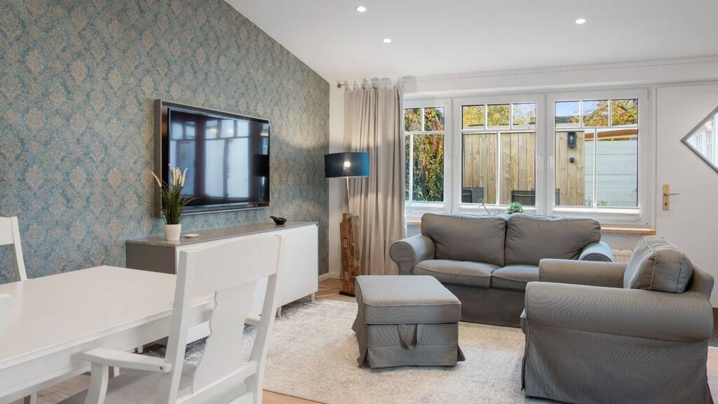 Mehrfamilienhaus zum Kauf als Kapitalanlage geeignet 1.900.000 € 16 Zimmer 422 m² 1.401 m² Grundstück Sankt Peter-Ording 25826