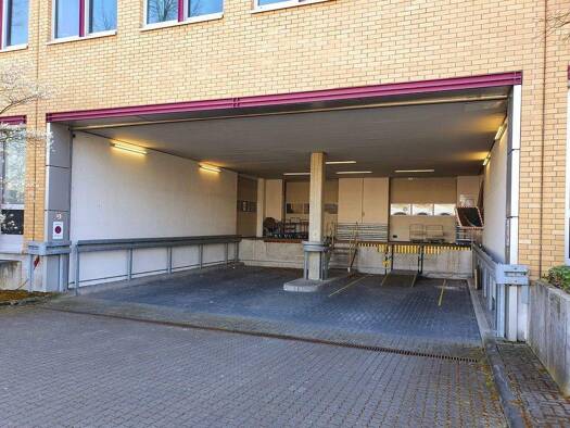 Lagerhalle zur Miete provisionsfrei 6,95 € 2.605 m² Lagerfläche Industriegebiet Langen 63225