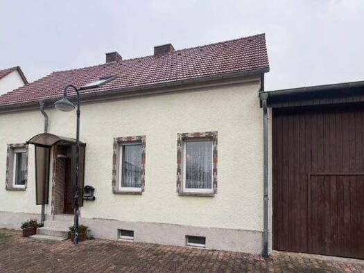 Einfamilienhaus zum Kauf 139.000 € 6 Zimmer 180 m² 2.100 m² Grundstück frei ab sofort Köselitzer Dorfstraße Köselitz Coswig (Anhalt) 06869