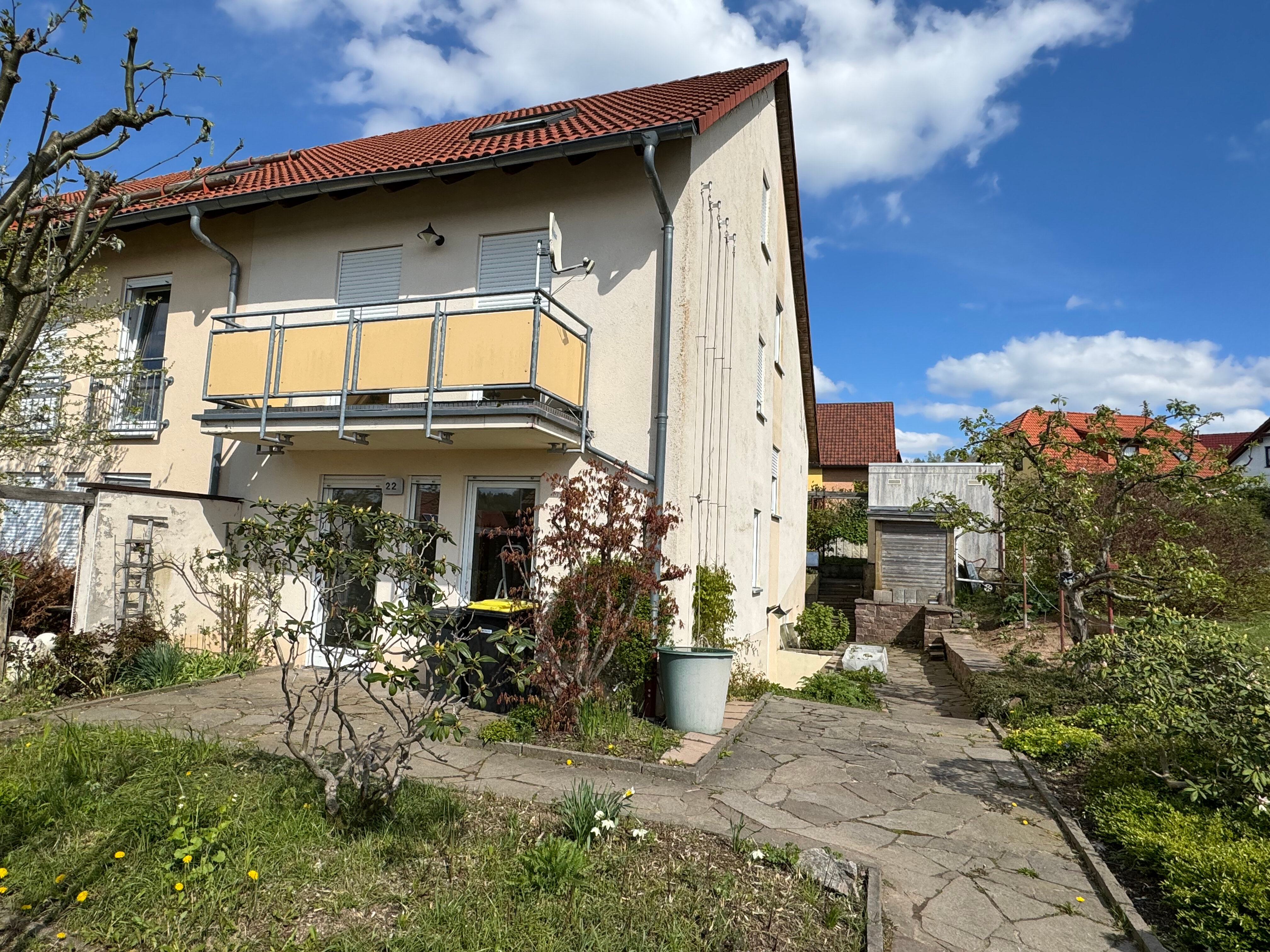 Reihenendhaus zum Kauf 199.000 € 5 Zimmer 129,7 m²<br/>Wohnfläche 334 m²<br/>Grundstück Wahlbezirk 81 Suhl 98528