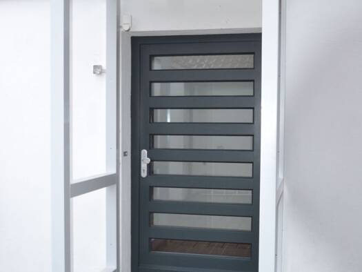 Doppelhaushälfte zur Miete 945 € 6 Zimmer 150 m² 600 m² Grundstück frei ab sofort Uffenheim 97215