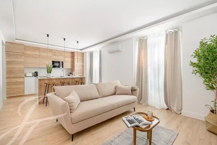 Apartment zum Kauf provisionsfrei 839.000 € 107 m²<br/>Wohnfläche 3.<br/>Geschoss Madrid 28015