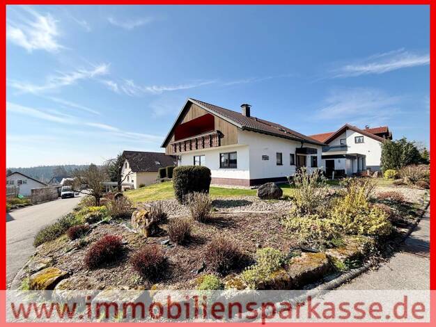 Mehrfamilienhaus zum Kauf 582.000 € 7 Zimmer 220 m² 802 m² Grundstück Neubulach 75387