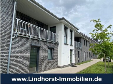 Wohnung zur Miete 895 € 3 Zimmer 97,1 m² frei ab 01.01.2025 Adelheider Straße 82 a Brendel - Adelheide - Bezirk 1 Delmenhorst 27755