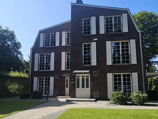 Maisonette zur Miete 2.850 € 5 Zimmer 137 m² frei ab 01.05.2026 Nienstedten Hamburg 22609