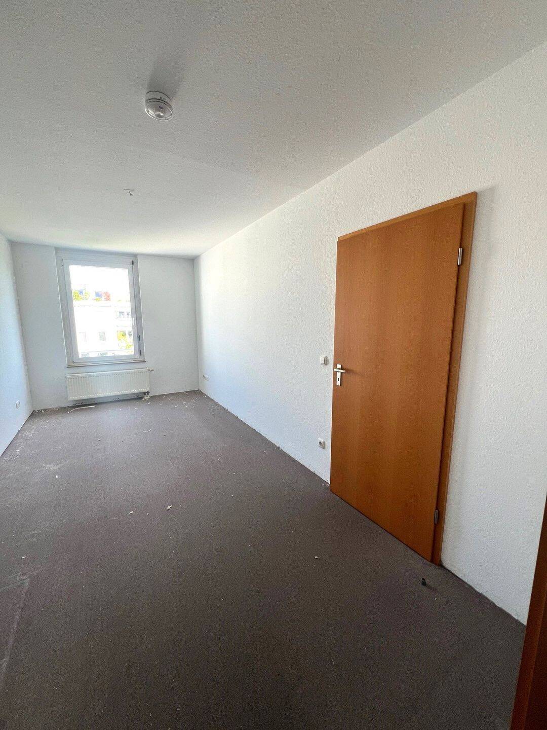 Property thumbnail 12