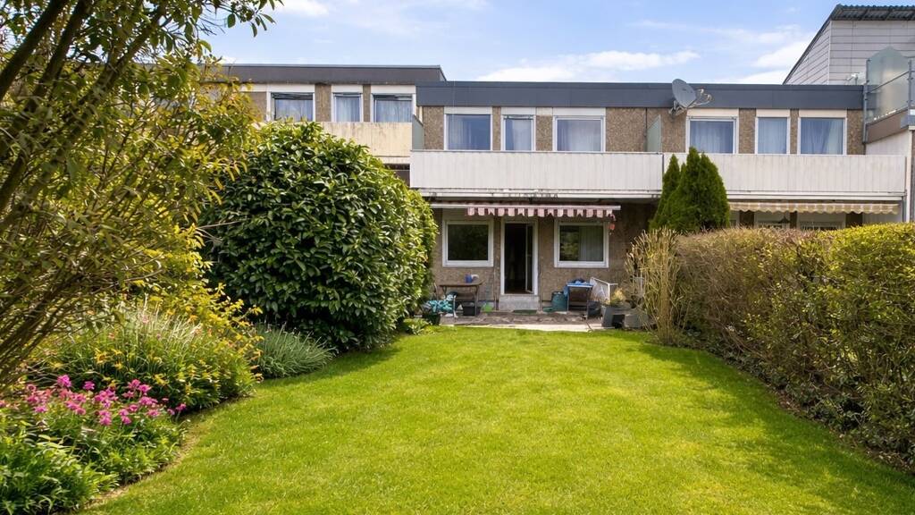 Reihenmittelhaus zum Kauf 350.000 € 4 Zimmer 105 m² 217 m² Grundstück Stadtgebiet Göppingen 73033