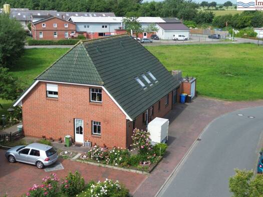 Einfamilienhaus zum Kauf 399.000 € 7 Zimmer 255 m² 744 m² Grundstück Büsum 25761