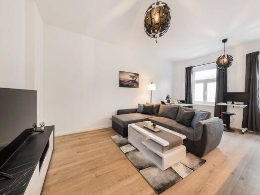 Wohnung zur Miete 804 € 1,5 Zimmer 37,4 m² Geschoss 2/5 frei ab sofort Prinzenallee 21 Gesundbrunnen Berlin 13357
