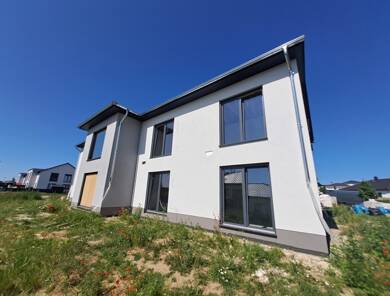 Wohnung zur Miete - Erstbezug 1.245 € 3 Zimmer 95,7 m² EG frei ab 01.12.2025 Dornröschenweg 24 Neustadt Brandenburg an der Havel / Neuschmerzke 14776