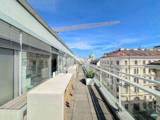 Büro zur Miete 17 € 5 Zimmer Wien 1040