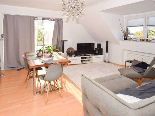Mehrfamilienhaus zum Kauf 620.000 € 10 Zimmer 271 m² 793 m² Grundstück Misburg-Nord Misburg - Anderten 30629