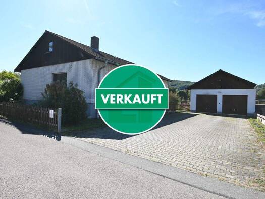 Einfamilienhaus zum Kauf 298.000 € 4,5 Zimmer 113 m² 694 m² Grundstück Berching 92334