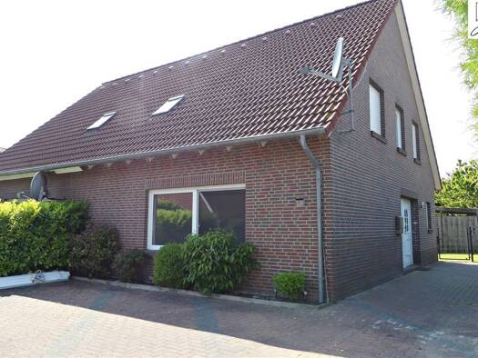 Doppelhaushälfte zur Miete 800 € 4 Zimmer 110 m² 208 m² Grundstück frei ab 15.05.2026 Oldersum Moormerland 26802