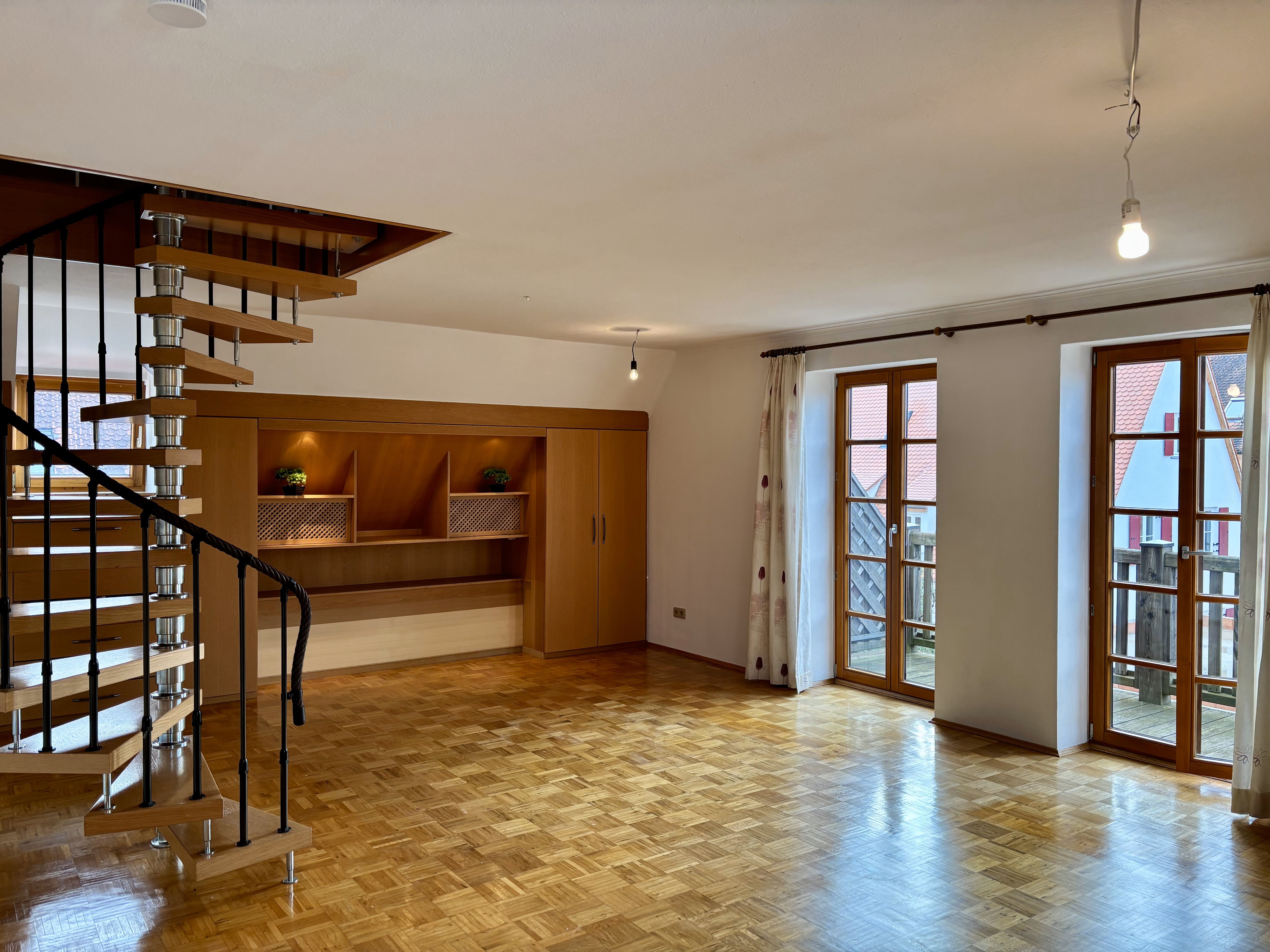 Maisonette zur Miete 670 € 2 Zimmer 62,5 m²<br/>Wohnfläche 2.<br/>Geschoss ab sofort<br/>Verfügbarkeit Lange Gasse 10b Nördlingen Nördlingen 86720