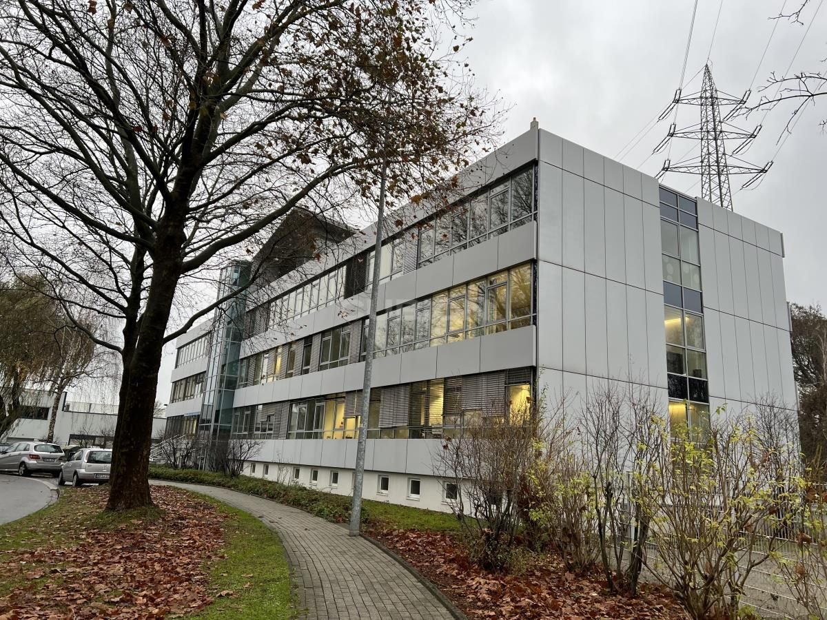 Büro-/Praxisfläche zur Miete provisionsfrei 8,75 € 410 m²<br/>Bürofläche ab 170 m²<br/>Teilbarkeit Lahnstr. 35 Speldorf - Nordost Mülheim an der Ruhr 45478