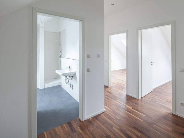 Wohnung zum Kauf provisionsfrei 469.000 € 3 Zimmer 77,4 m² 2. Geschoss Kirchplatz 37 Gartenberg Geretsried 82538