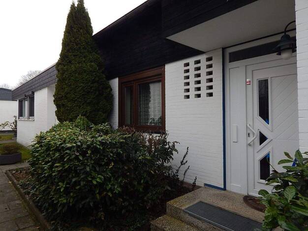 Einfamilienhaus zum Kauf 360.000 € 4 Zimmer 116 m² 314 m² Grundstück frei ab sofort Göttingen 37079