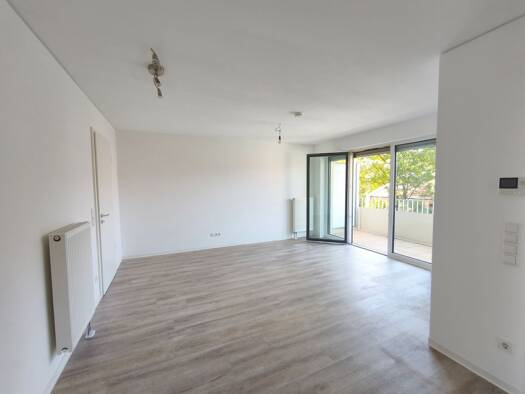 Wohnung zur Miete 660 € 1 Zimmer 46 m² Geschoss 1/5 frei ab sofort Jahnstraße 5 Steinbühl Weiterer Innenstadtgürtel Süd 90443
