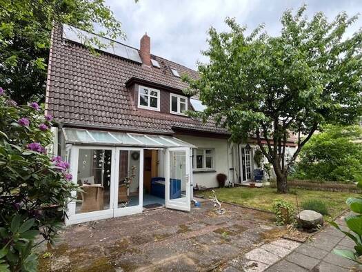 Haus zum Kauf 849.000 € 10 Zimmer 255 m² 717 m² Grundstück Volksdorf Hamburg 22359