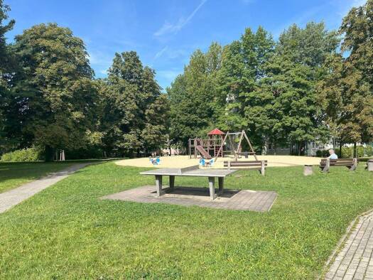 Wohnung zur Miete 289 € 2 Zimmer 47 m² 1. Geschoss frei ab sofort Eckersbacher Höhe 40-80 Eckersbach Zwickau 08066