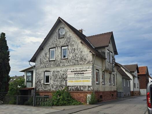 Einfamilienhaus zum Kauf provisionsfrei 239.000 € 7,5 Zimmer 200 m² 390 m² Grundstück Michelstadt 64720