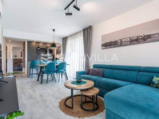 Wohnung zur Miete 1.100 € 2 Zimmer 63 m² Trogir Trogir 21220